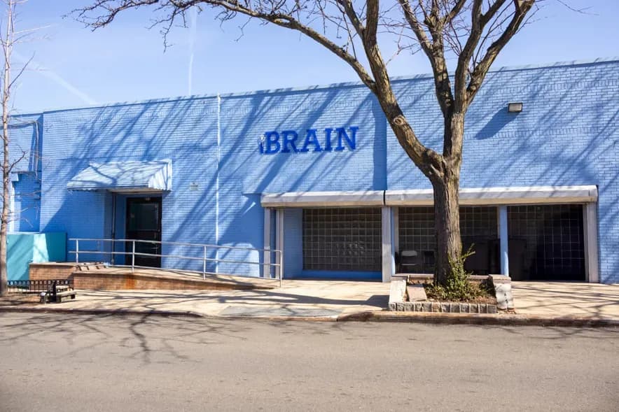 iBRAIN classroom and therapy services